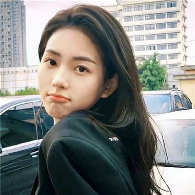 锦鲤降世，炮灰家人偷听我心声